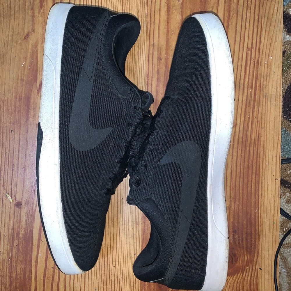 Nike SB Koston 1